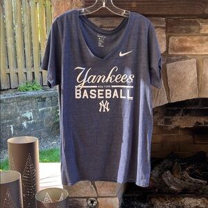 Nike Yankees Blue Baseball Tee XXL